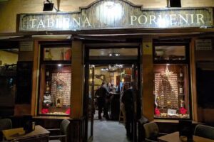 Taberna del Porvenir