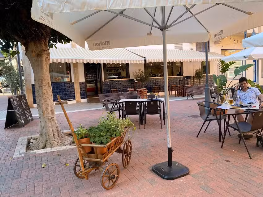 Taberna El Porr&oacute;n