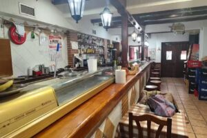 Taberna El Port&oacute;n