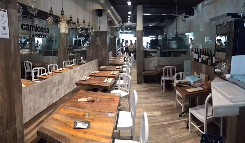 Taberna La Carnicer&iacute;a