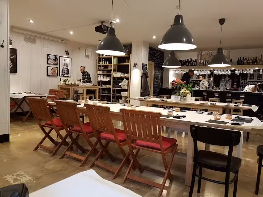 Taberna &laquo;La Guardilla&raquo;