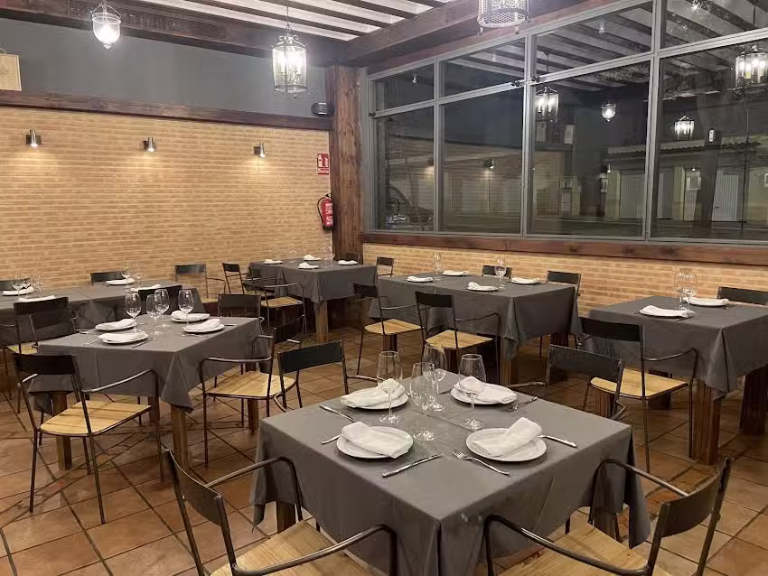 Taberna la Le&ntilde;era