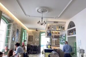 Taberna Las Banderas