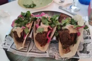 Taberna Mez&eacute;s