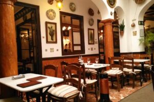Taberna Salinas