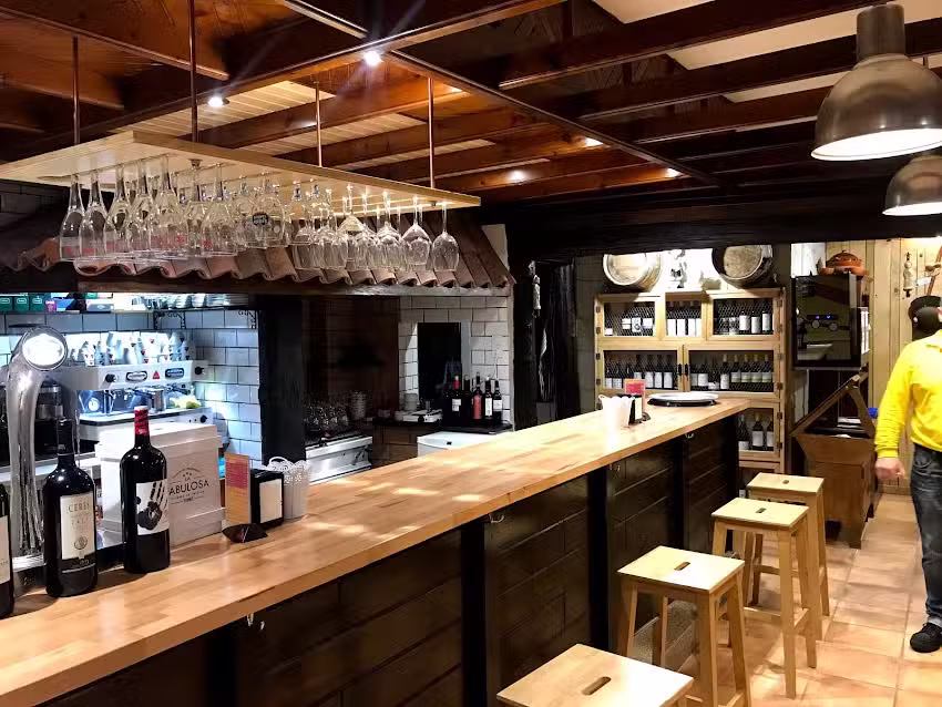 Taberna T&iacute;pica O Para&iacute;so