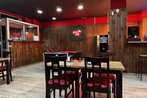 TAJ BAR & RESTAURANTE