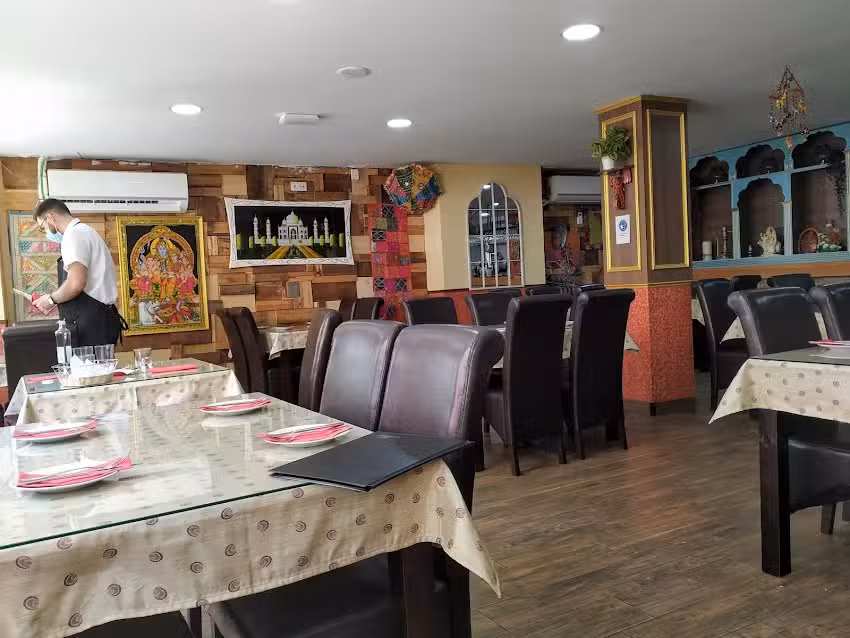 Taj Mahal San Fernando
