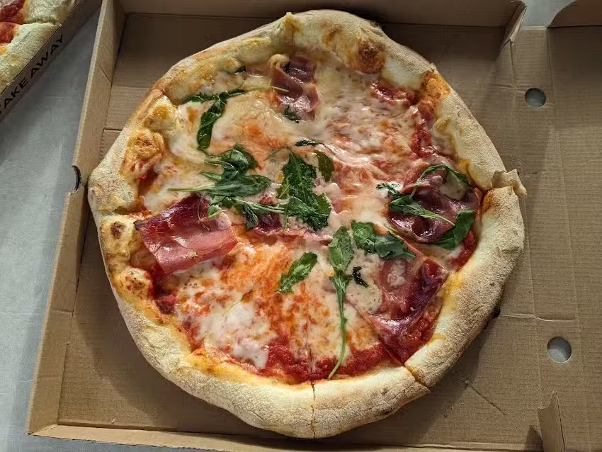 Take Away &ndash; Camping Las Dunas