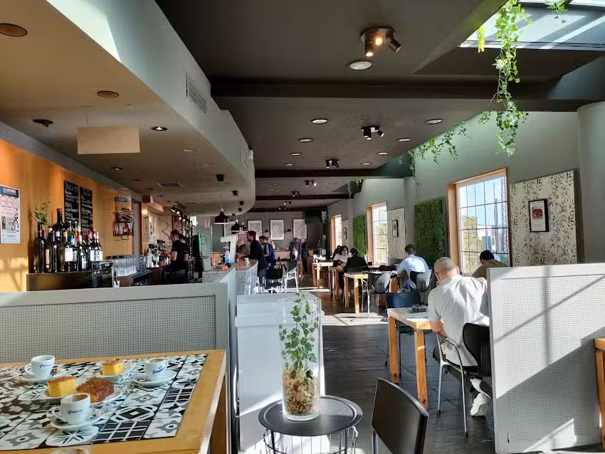 TAMBRE, Bar y Restaurante