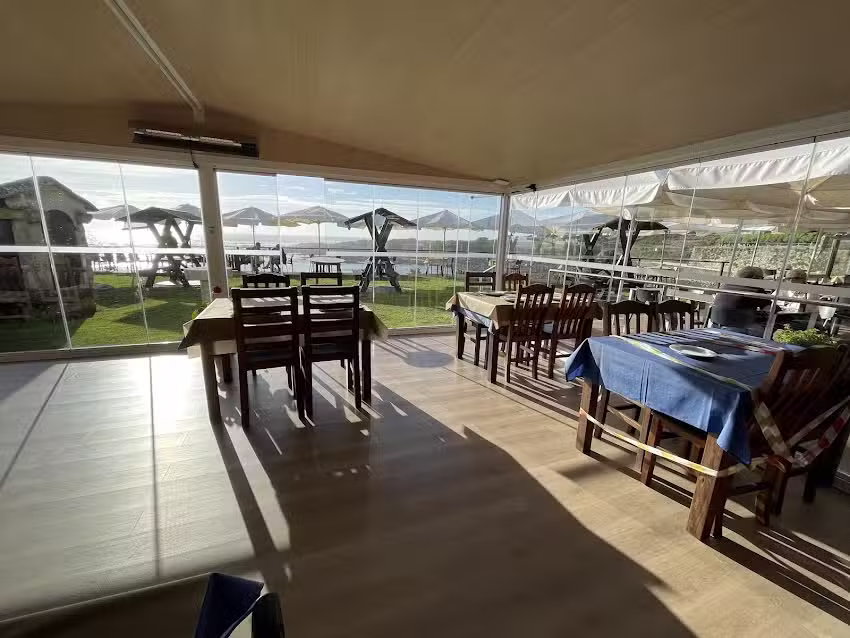 TAPER&Iacute;A A CAMBOA