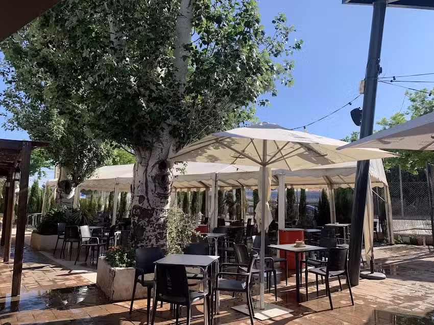 Taper&iacute;a &ndash; Bar La Salida