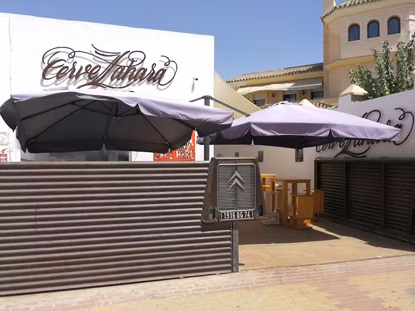 Taper&iacute;a cervecer&iacute;a artesanal CerveZahara