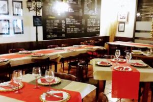 TASCA EXTREME&Ntilde;A LA ENCINA