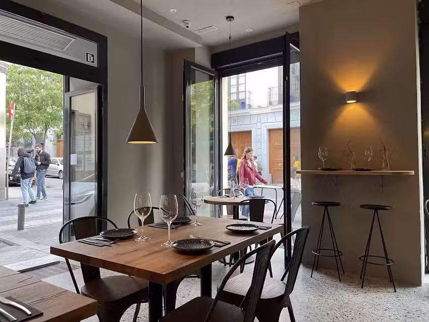 Tasca Maria Sarmiento