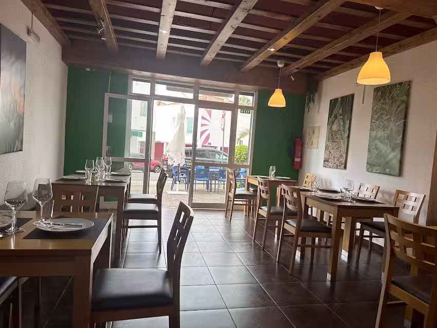 Tasca M&aacute;s Que Bueno
