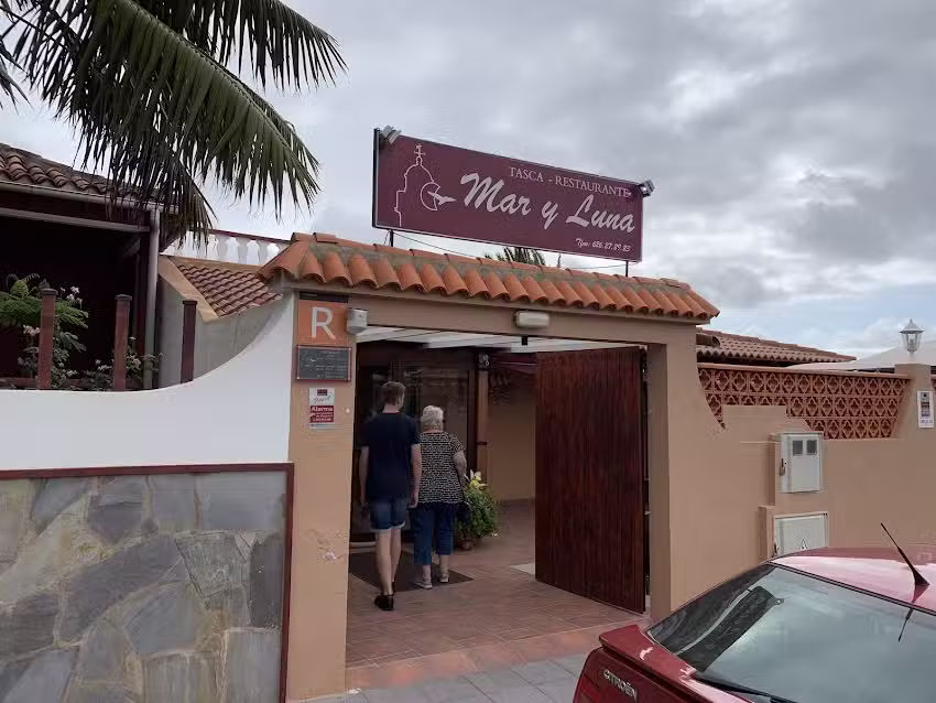 Tasca Restaurante Mar y Luna