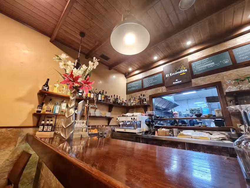 Tasquita El Escondite