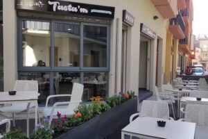 TASTA&rsquo;M (tapas i copas)