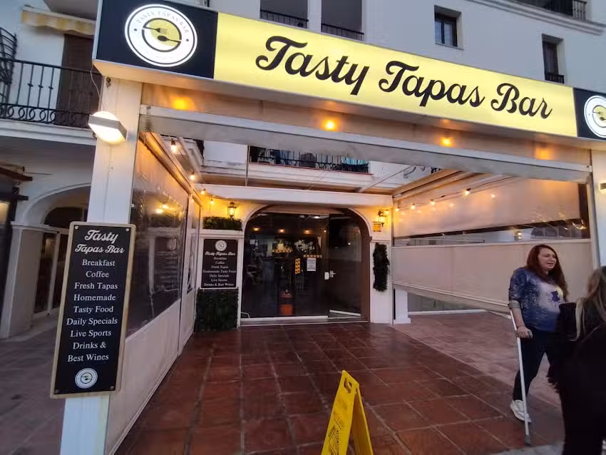 TastyTapasBar