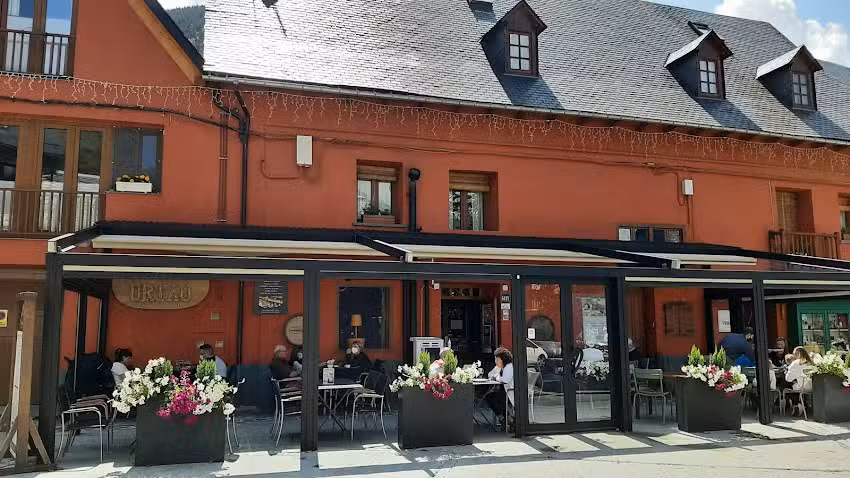 Tau&egrave;rna Urtau Arties