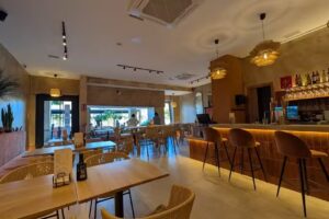 Teja Roja Ja&eacute;n