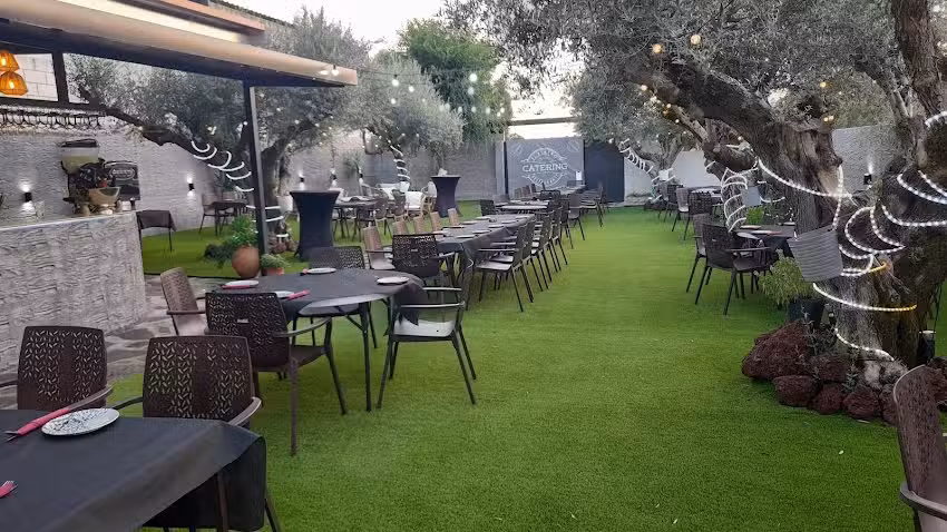 TERRAZA RESTAURANTE El ALBERO