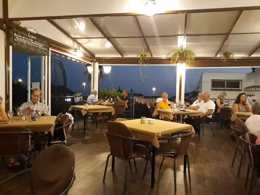 Terraza-Restaurante La Parra