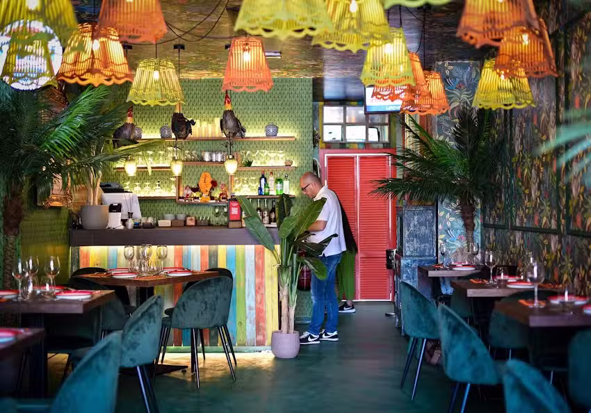 Thai Mongkut | Mestalla