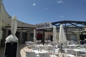 The Captain&rsquo;s Table restaurant