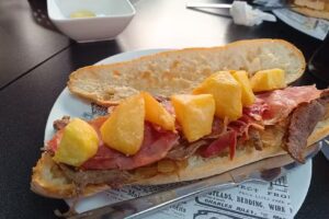 The Munchies vlc restaurante bar