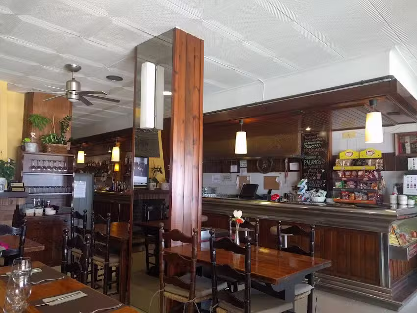 Ticu Restaurant & Bar