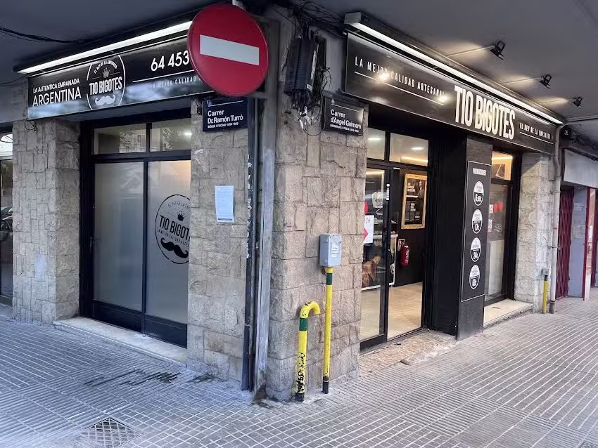 T&iacute;o Bigotes Esplugues