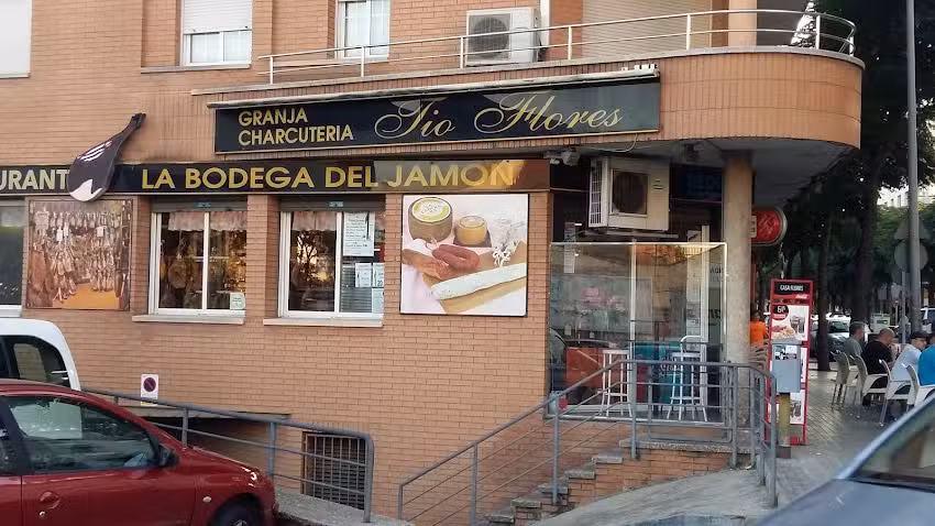 T&iacute;o Flores Barber&agrave;