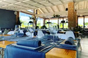 Tipico Gastrobar & Club Social