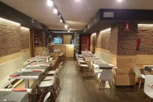 TOKI COMIDAS Y COPAS