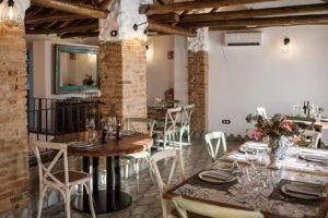 Torre de Alquer&iacute;a Restaurante