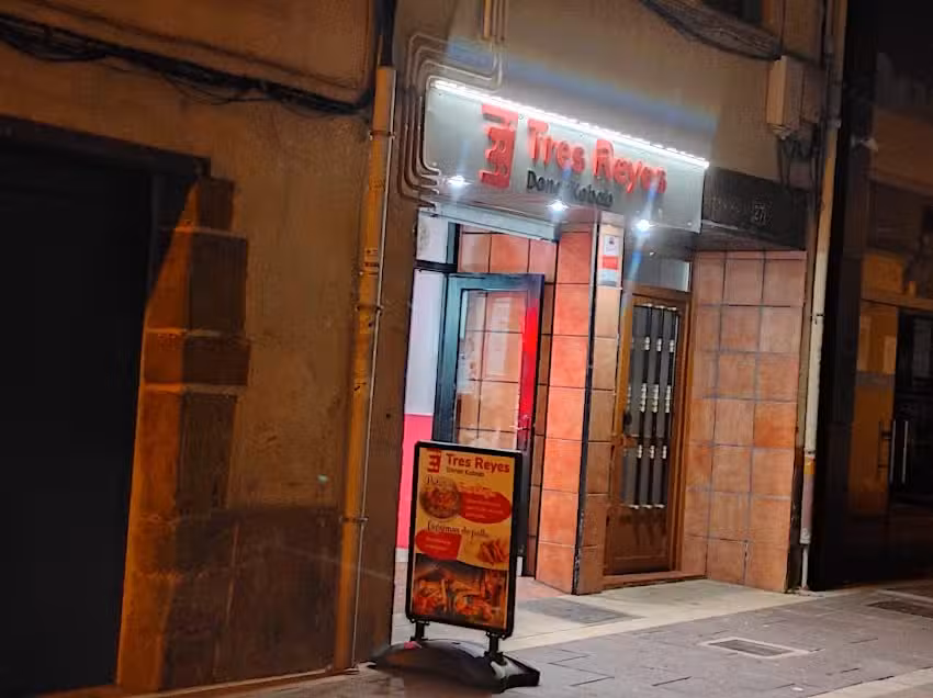 Tres Reyes Doner Kebab Aguilar de Campoo