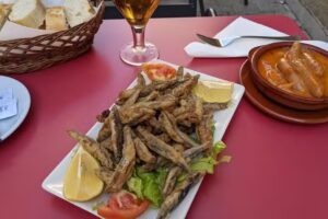 TU BAR, TAPAS Y PAMBOLIS