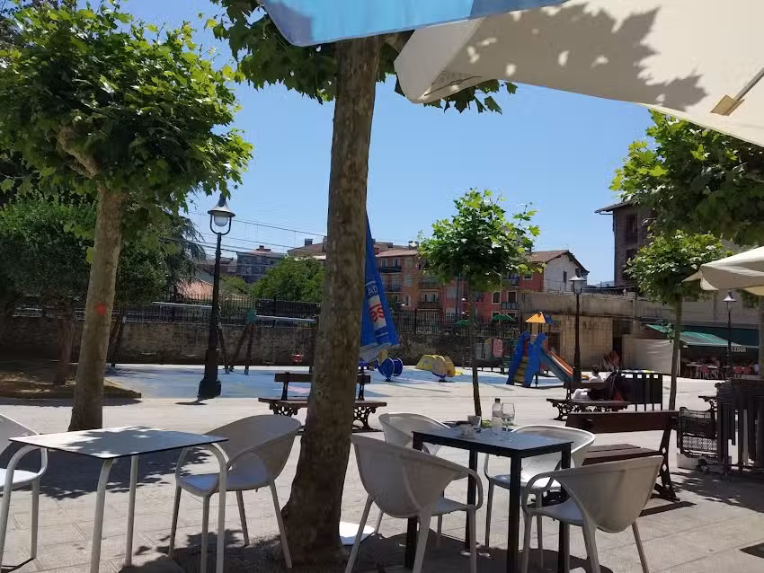 Txaltxa Gastrobar