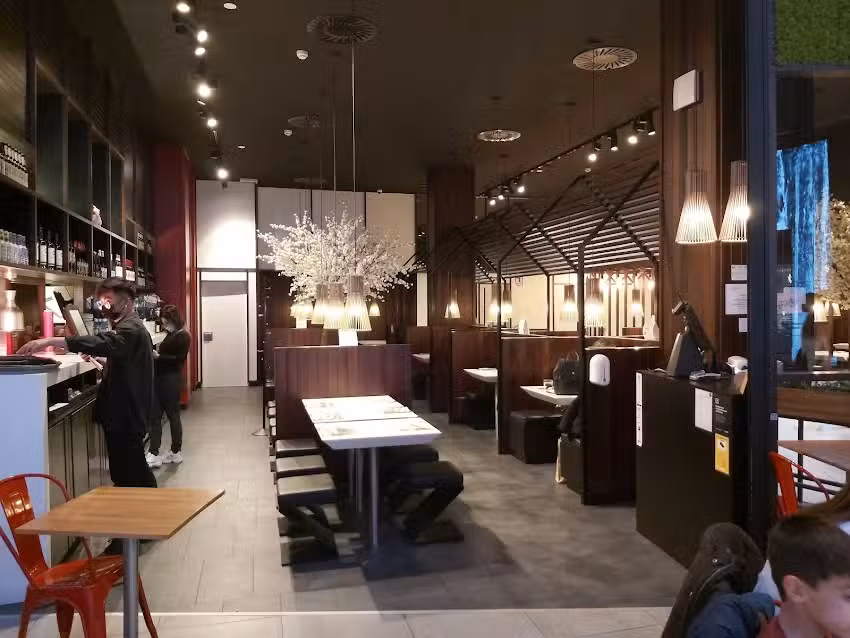 UDON Xanad&uacute;