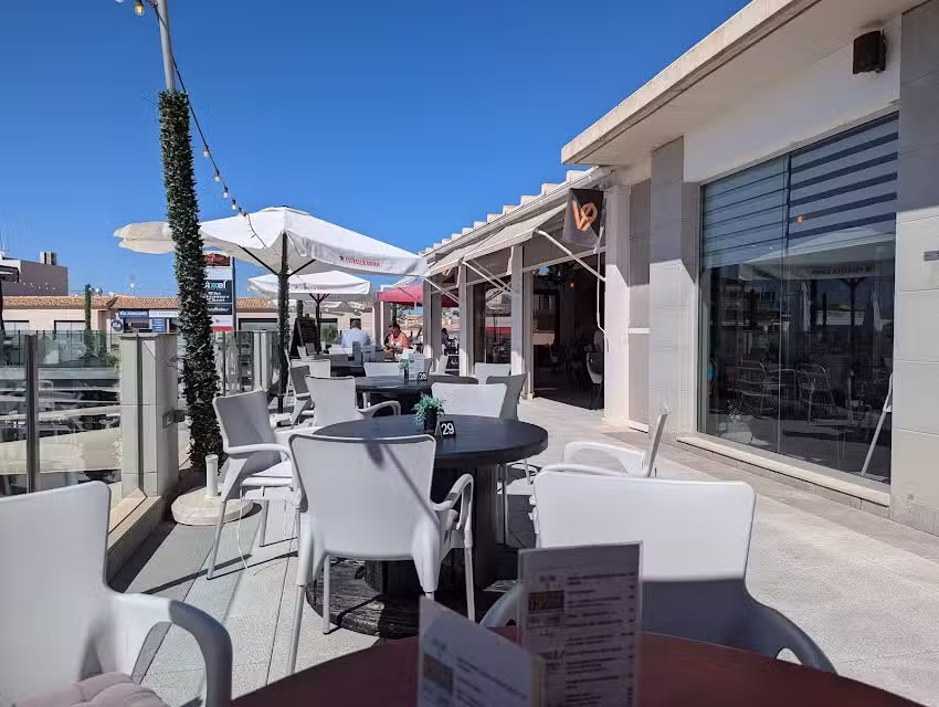 V9 Gastrobar Restaurante