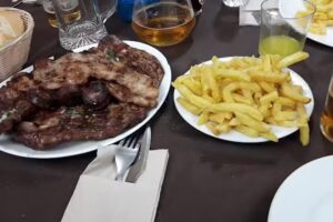 Valladolid Take Away &ndash; Pollos Asados, Parrilladas, Hamburguesas