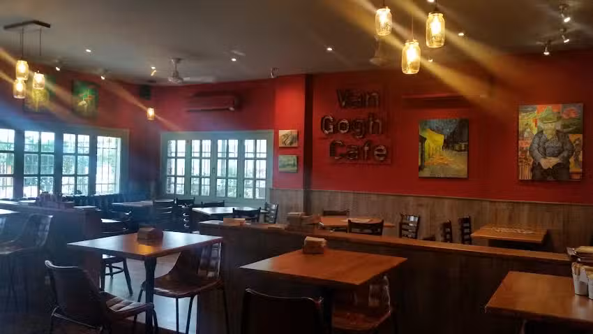 Van Gogh Caf&eacute;