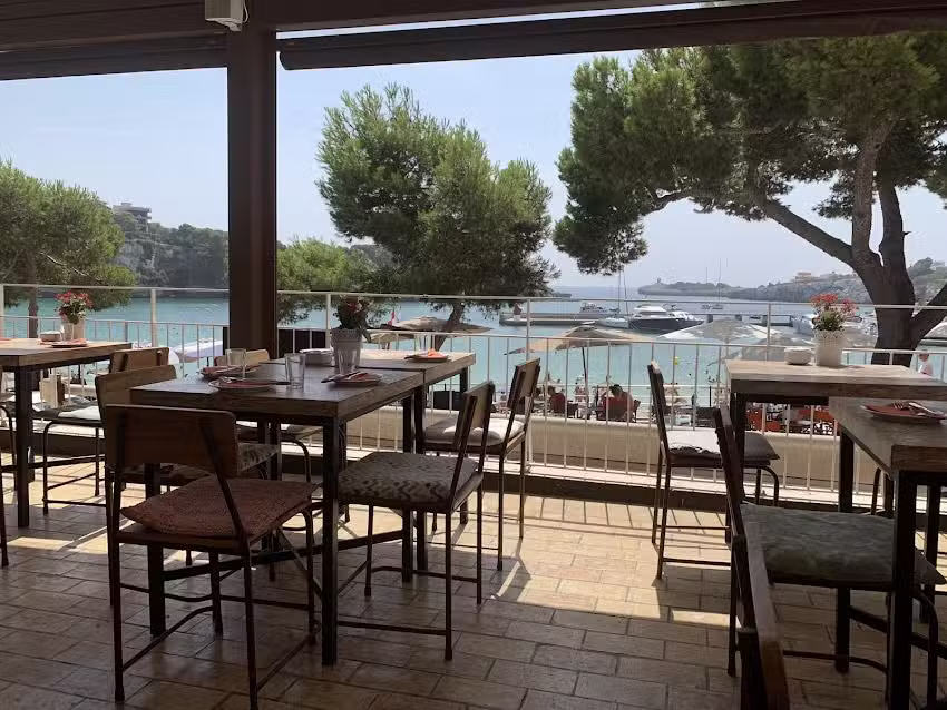 Vibes by Quince Restaurante