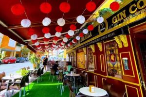 Viejo Caf&eacute; de Manila &laquo;Magellan Discoverer&raquo;