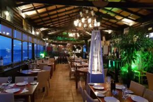 Villa tropicana beach, Mijas