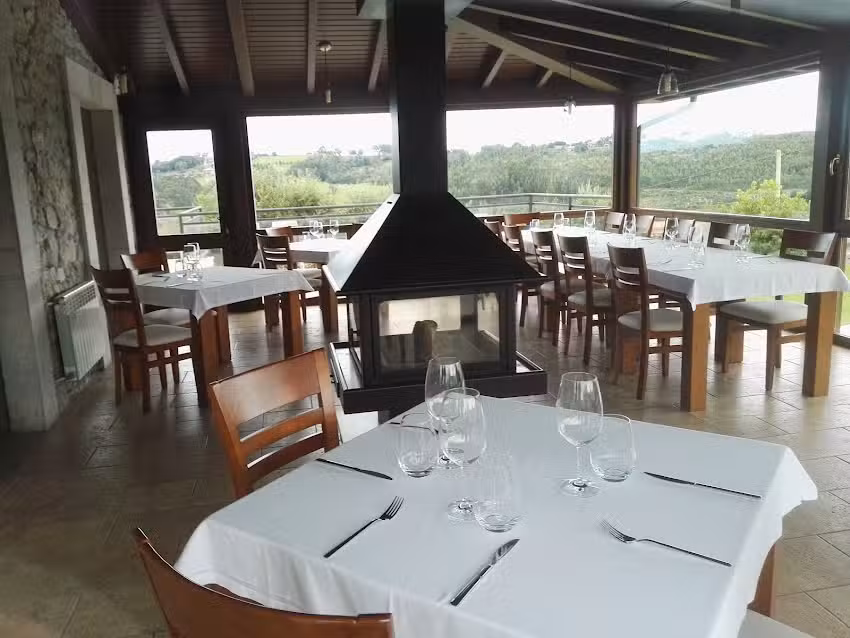 Villadesella
