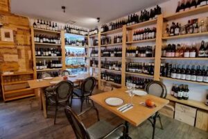 Wine&Cheese Bar