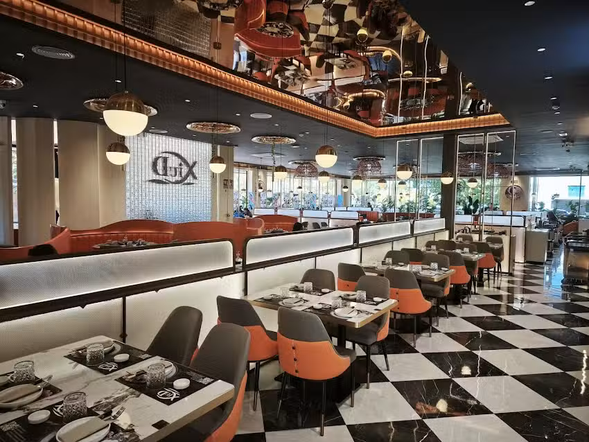 Xiud restaurante buffet la carta